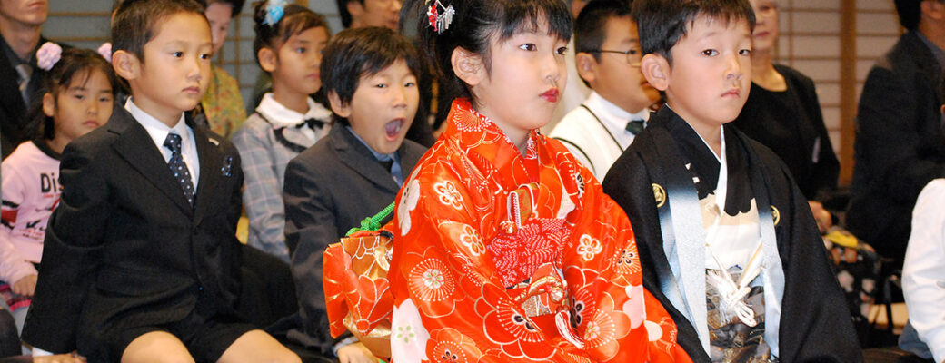 Shichi-Go-San—Buddhist service to cerebrate children’s growth and pray for their happy future