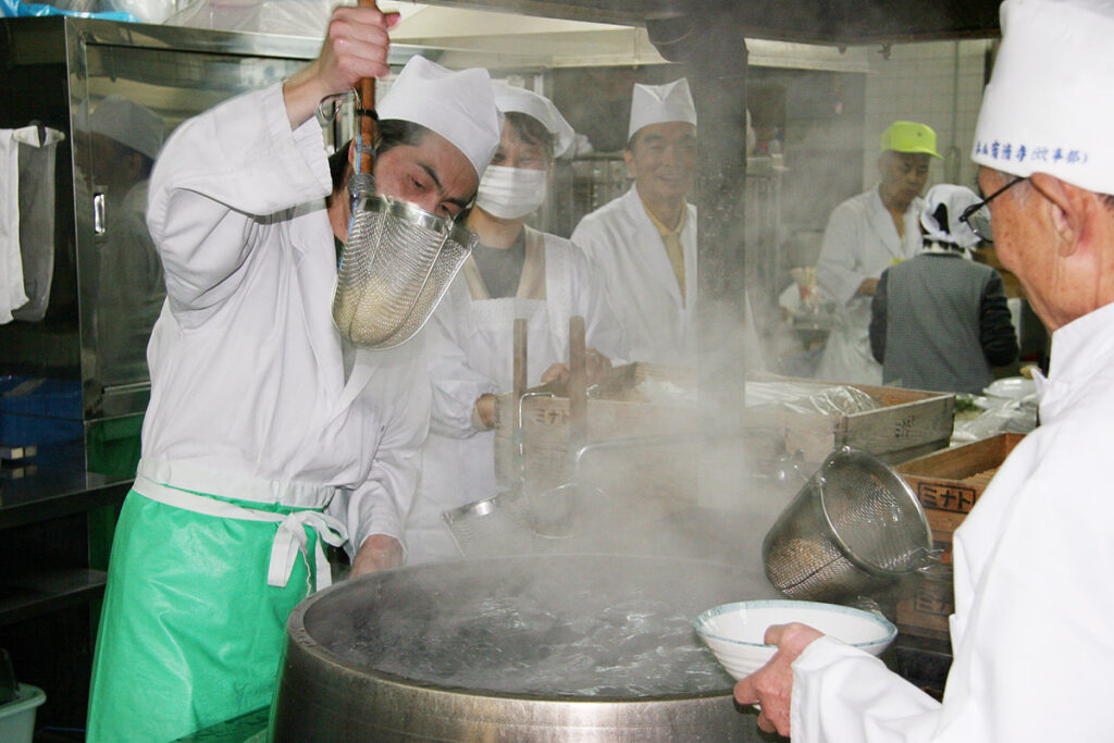 Kan-Shugyo—Intensive winter practice to commemorate Nichiren Shonin’s hardship in Sado Island